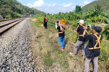 KAI sosialisasikan keselamatan perjalanan KA melalui foto