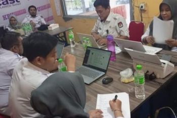 KPU Sulbar verifikasi berkas 743 bacaleg Pemilu 2024