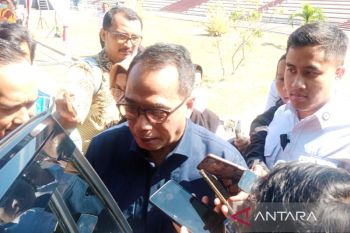 Menhub: Proyek Kereta Cepat Jakarta-Surabaya tetap berlanjut