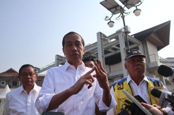 Presiden Jokowi akan mengevaluasi penempatan perwira TNI di jabatan sipil