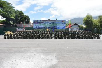 Kasdam XIII/Merdeka secara resmi tutup Latsarmil Komcad di Secata Bitung