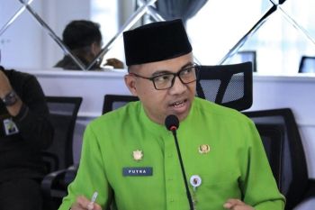 Pemkot Pekanbaru cairkan beasiswa bagi 488 mahasiswa