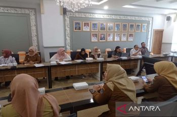 TPPS lakukan evaluasi penganggaran penanganan stunting di Kendari