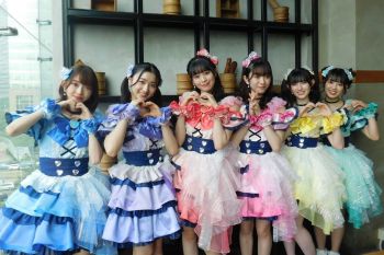 Grup musik Jepang Cho Tokimeki Sendenbu bahas Jakarta hingga lagu baru