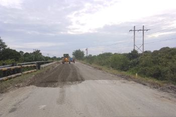 Riau perbaiki jalan berlubang di ruas Kandis-Tapung Hilir