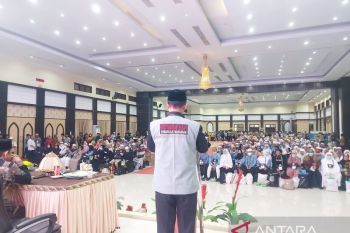 PPIH Debarkasi UPG menerima kedatangan jamaah haji Kloter 42 dari empat provinsi