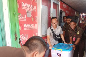 Kejari OKU Timur dalami kasus dugaan korupsi dana hibah Bawaslu