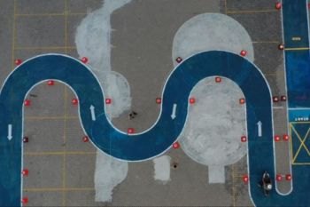 Ujian praktik SIM C tanpa zig-zag dan putaran angka 8 di Surabaya