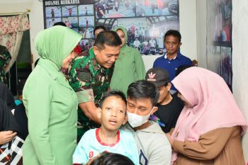 Korem Tadulako beri bantuan warga disabilitas-panti asuhan