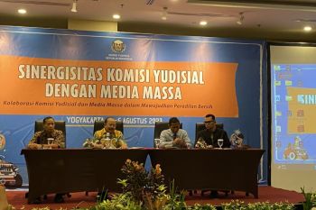 Komisi Yudisial upayakan MoU dengan Polri untuk jemput paksa hakim