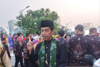 Masyarakat diminta gemar memakai kebaya, pinta Jokowi