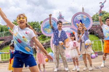 Travel to Hong Kong for the Ultimate Summer Family Holiday