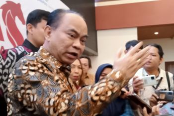 Menkominfo membuka rapat koordinasi nasional Komisi Informasi