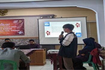 Mahasiswa KKN Undip ikut sosialisaikan pentingnya hak suara pada Pemilu 2024