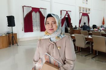 Antisipasi banjir, Waket DPRD Barsel imbau masyarakat jaga kebersihan drainase