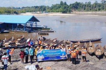 Dinas Perikanan bantu 27 perahu ke nelayan di Palangka Raya