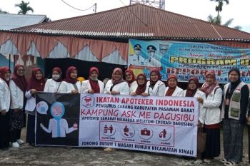 IAI Pasaman Barat bentuk kampung apoteker sahabat keluarga