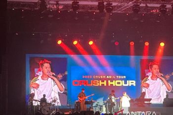 Crush dengan "Crush Hour in Jakarta" mengesankan penggemar