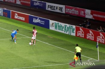 Persis kalahkan  Persib 2-1