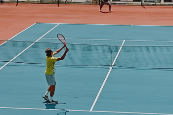 Petenis Jones-Ghean berpeluang sabet dua gelar tenis