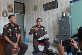 Kejari tetapkan tiga ASN Bukittinggi sebagai tersangka korupsi Pasar Atas