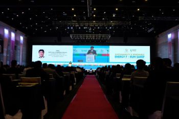 Sarawak Energy menggelar diskusi transisi energi lewat SAREF 3.0