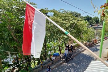 Mataram mengajak masyarakat pasang bendera semarak HUT ke-78 RI