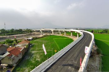 Jembatan Cibiru Baru segera dioperasikan mudahkan warga akses kereta cepat