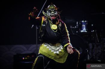 Wayang Topeng Beraksi di Tapin Art