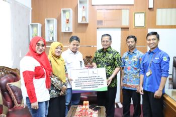 Bank Sulselbar salurkan bantuan penanganan stunting kepada Kabupaten Pinrang