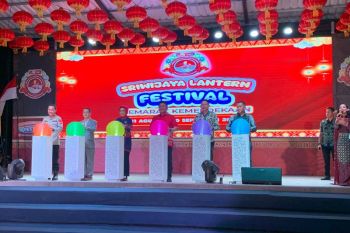 Sriwijaya Lantern Festival 2023 data tarik wisatawan