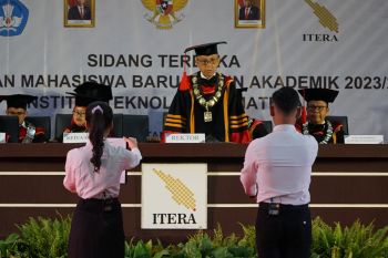 Itera kukuhkan 4.428 mahasiswa baru