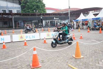 PLN dorong penggunaan kendaraan listrik untuk kurangi polusi udara