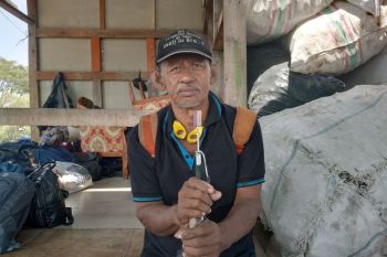 Nelayan disabilitas VS lautan Jakarta