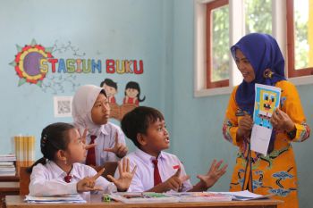 "Coloring squared math", solusi pembelajaran numerasi berpihak pada murid