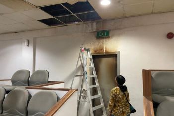 Gedung DPRD Batam terbakar dini hari