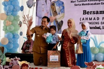 Pemkab HST kampanye gemar makan ikan ke 750 anak jelang HUT Ke-78 RI