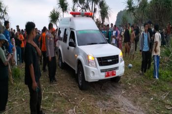 BPBD Lampung Selatan temukan dua korban tenggelam di Pantai Keramat