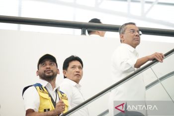 Wamenkeu Suahasil Nazara tinjau Pasar Mardika Ambon pastikan APBN tepat sasaran