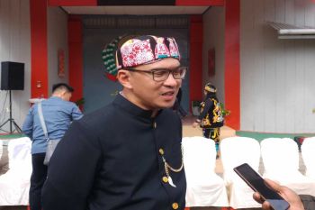 Kanwil Kemenkumham Sulut peringati HUT RI dengan berpakaian adat