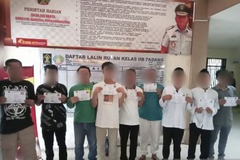 12 narapidana Rutan Padang langsung bebas di HUT ke-78 RI