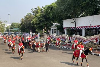 Bendera dan Naskah Proklamasi tiba di Istana Merdeka