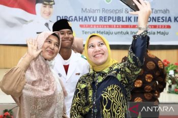 Bupati Rezita ramah tamah dengan anggota Paskibraka Inhu