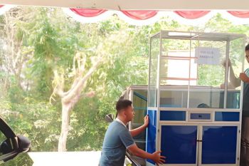 Sebanyak 101 pelaku UMKM di OKU Selatan dibantu  peralatan usaha