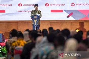 Presiden Jokowi bilang visi tanpa tolok ukur adalah jargon politik