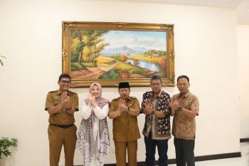 Bupati Agam targetkan 2024 jaringan internet terpusat di diskominfo