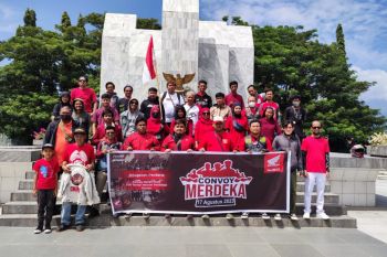 "Convoy Merdeka Ikatan motor Honda Palu"