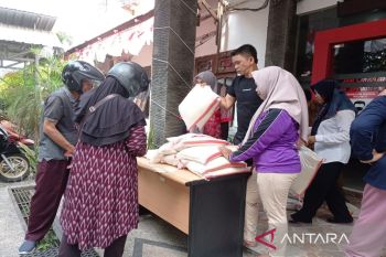 Pemkab Kotim tetap gelar pasar murah kendalikan inflasi