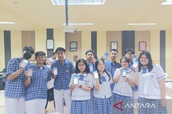 Sebanyak 42.861 warga Kabupaten Bekasi aktivasi KTP digital