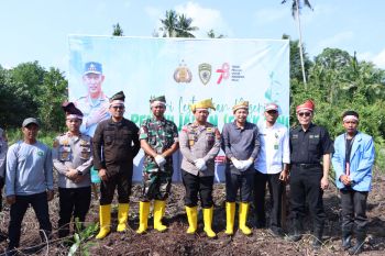 Indra Gunawan apresiasi penanaman pohon yang digelar Polres Siak